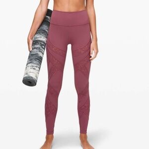 Lululemon Wunder Under High-Rise Tight 28” Flocked Mesh Plumful – Size 12